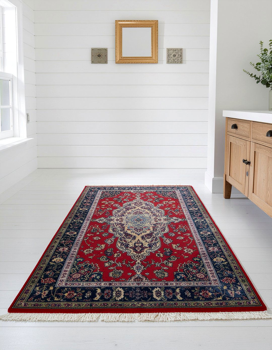 Vintage Rug - 30 bathroom charm ideas