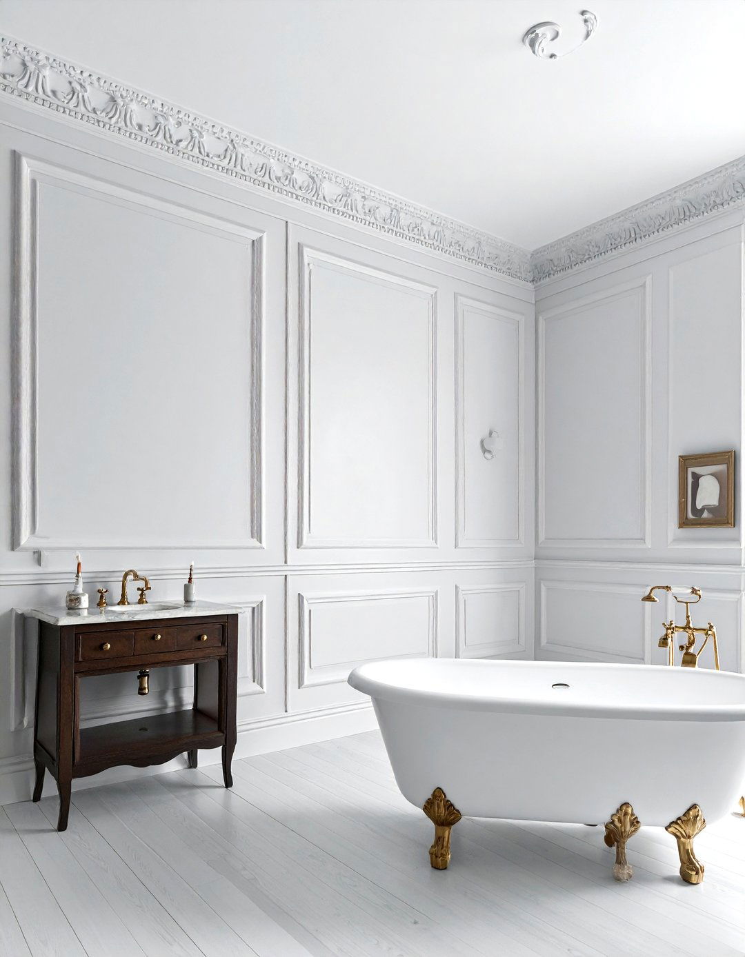 Vintage Style Wainscoting - 30 bathroom wainscoting ideas