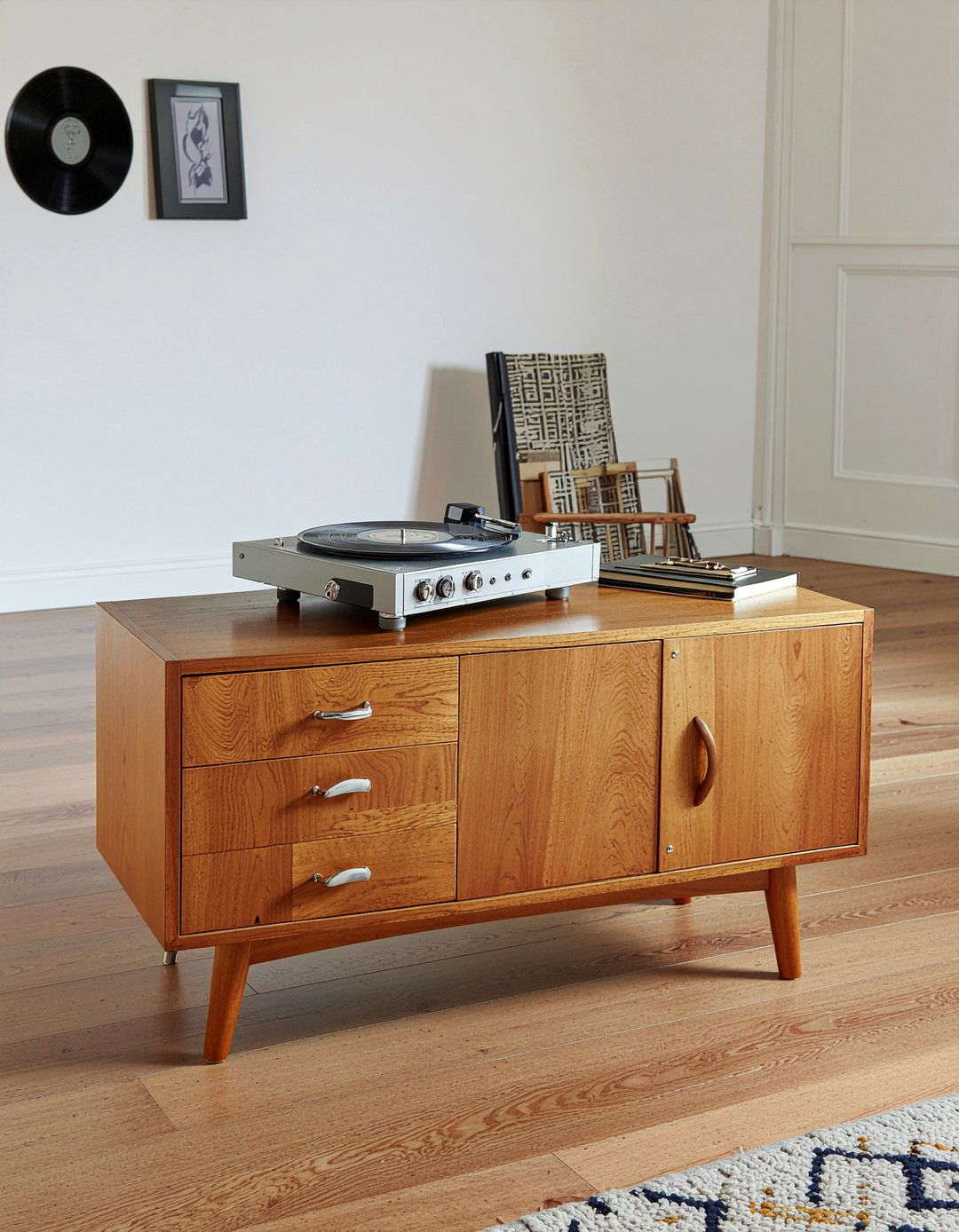Vintage Teak Sideboard - 30 living room sideboard ideas