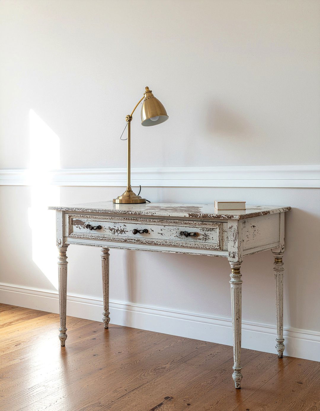 Vintage Wooden Desk - 30 light academia bedroom ideas