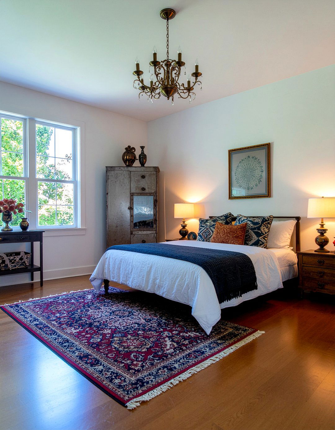 Vintage brass chandelier - 30 bedroom chandeliers