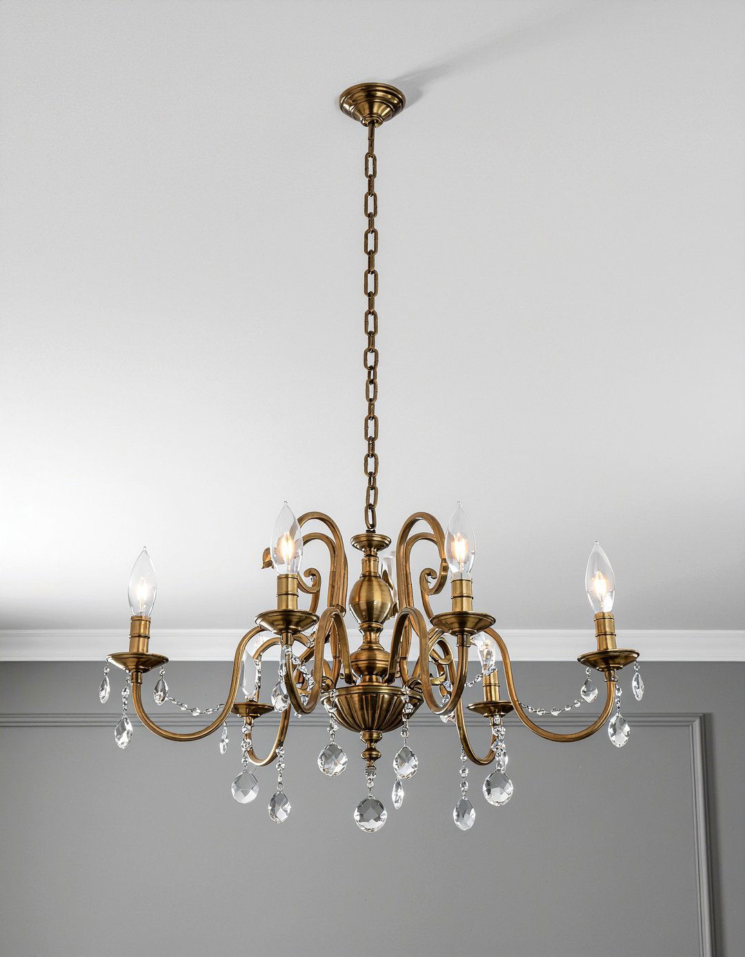 Vintage chandelier lighting - 30 heirloom dining room ideas