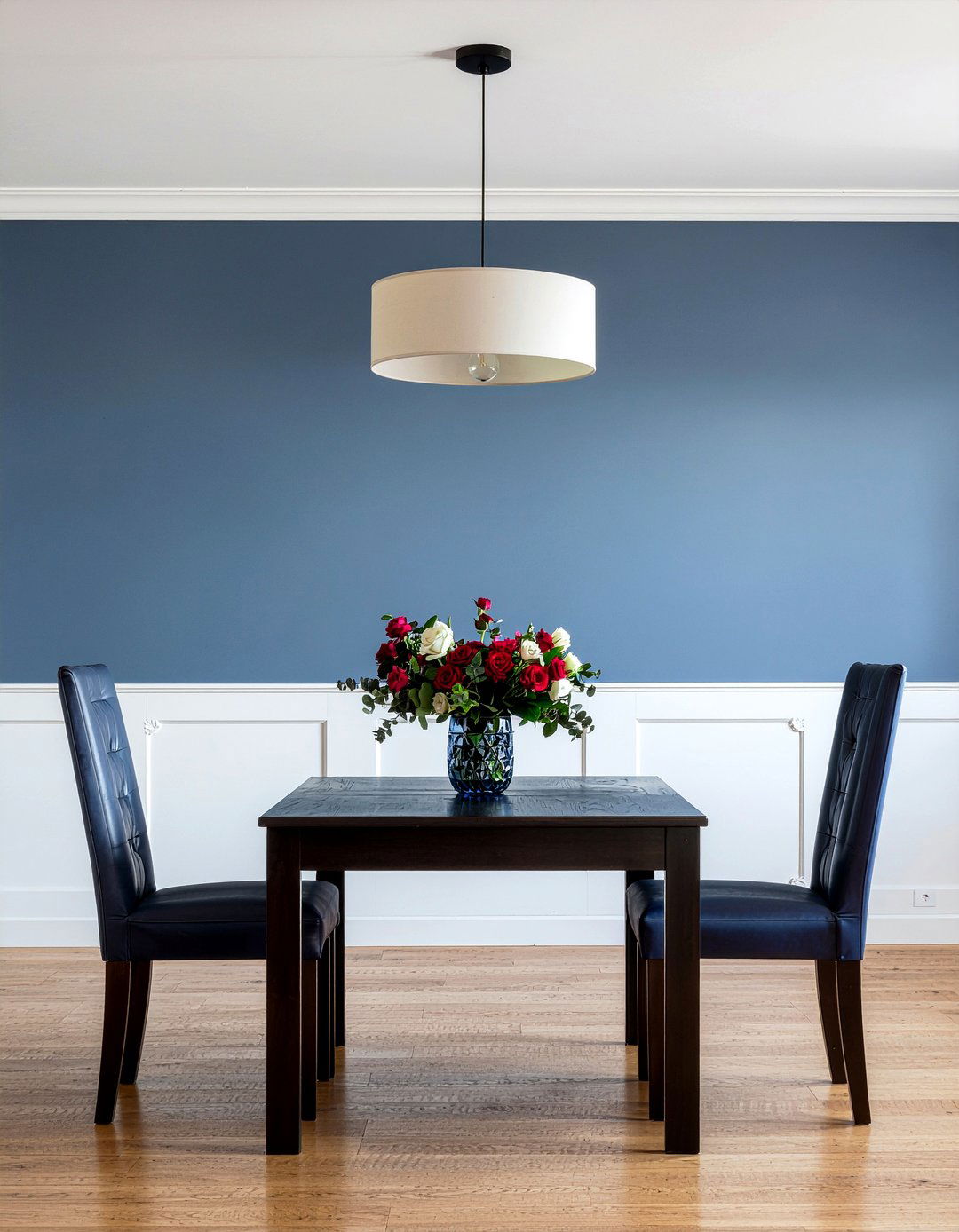 Wainscoting - 30 dining room trim ideas