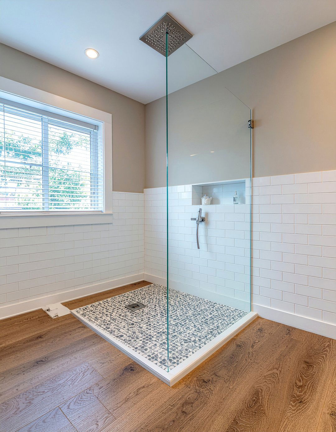Walk in shower glass - 30 incredible bathroom ideas