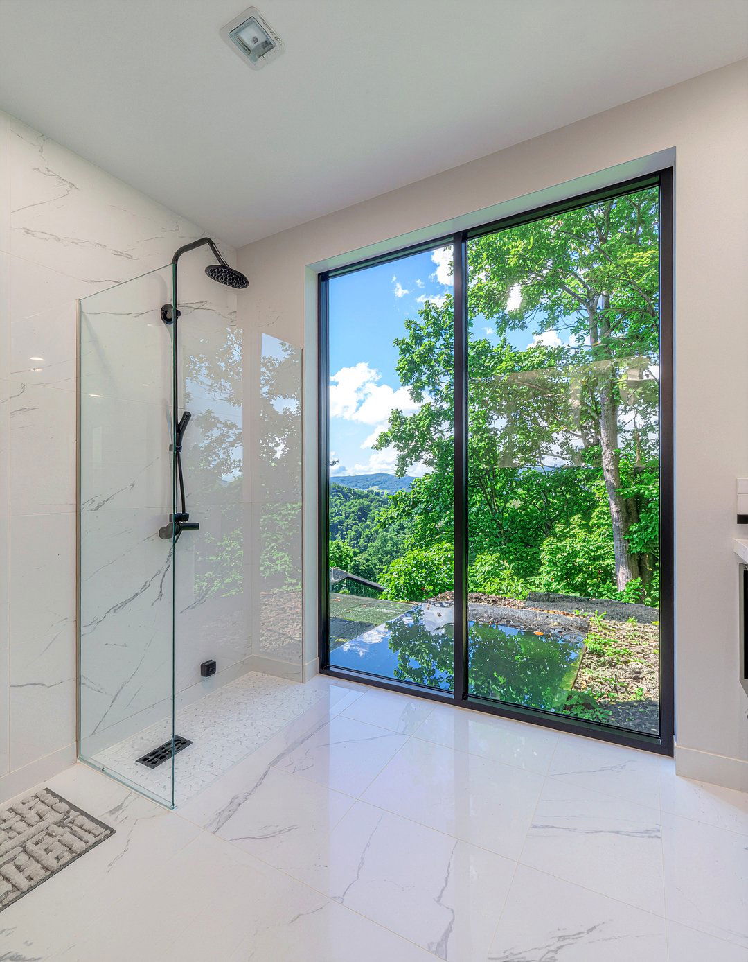 Walk in shower with glass door - 30 new home bathroom ideas