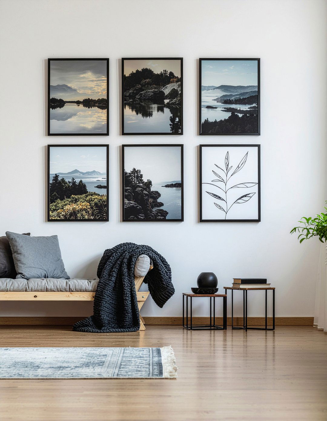 Wall Art Gallery - 30 living room vignette ideas