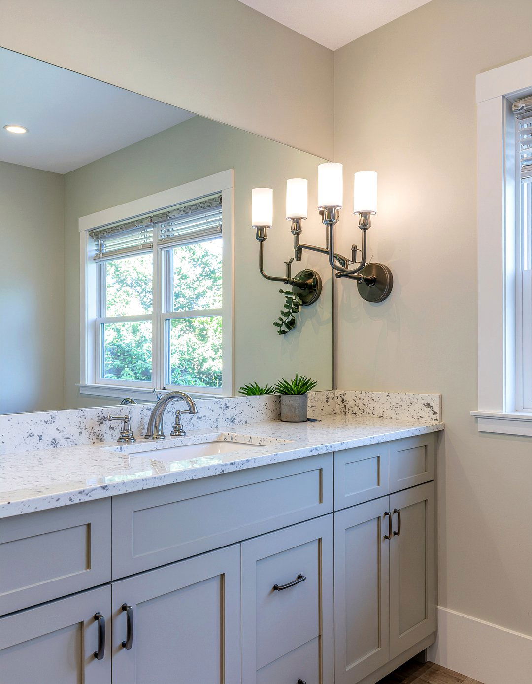 Wall mounted mirror TV - 30 bathroom mirror TV ideas