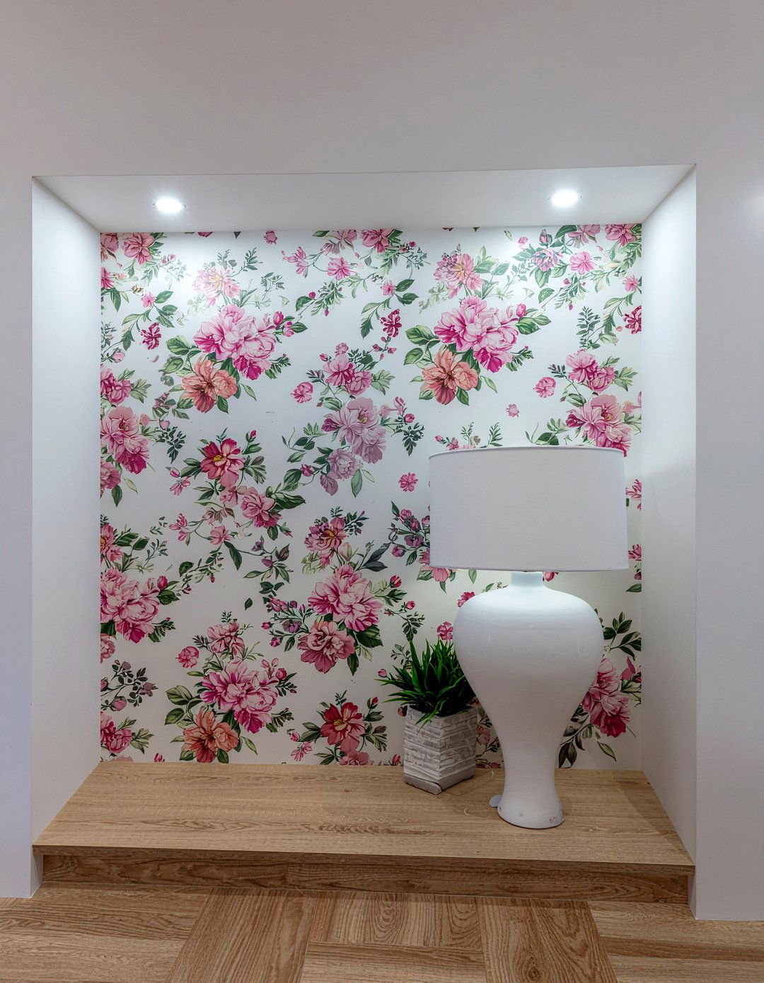 Wallpaper Accent Niche - 30 bedroom niche ideas