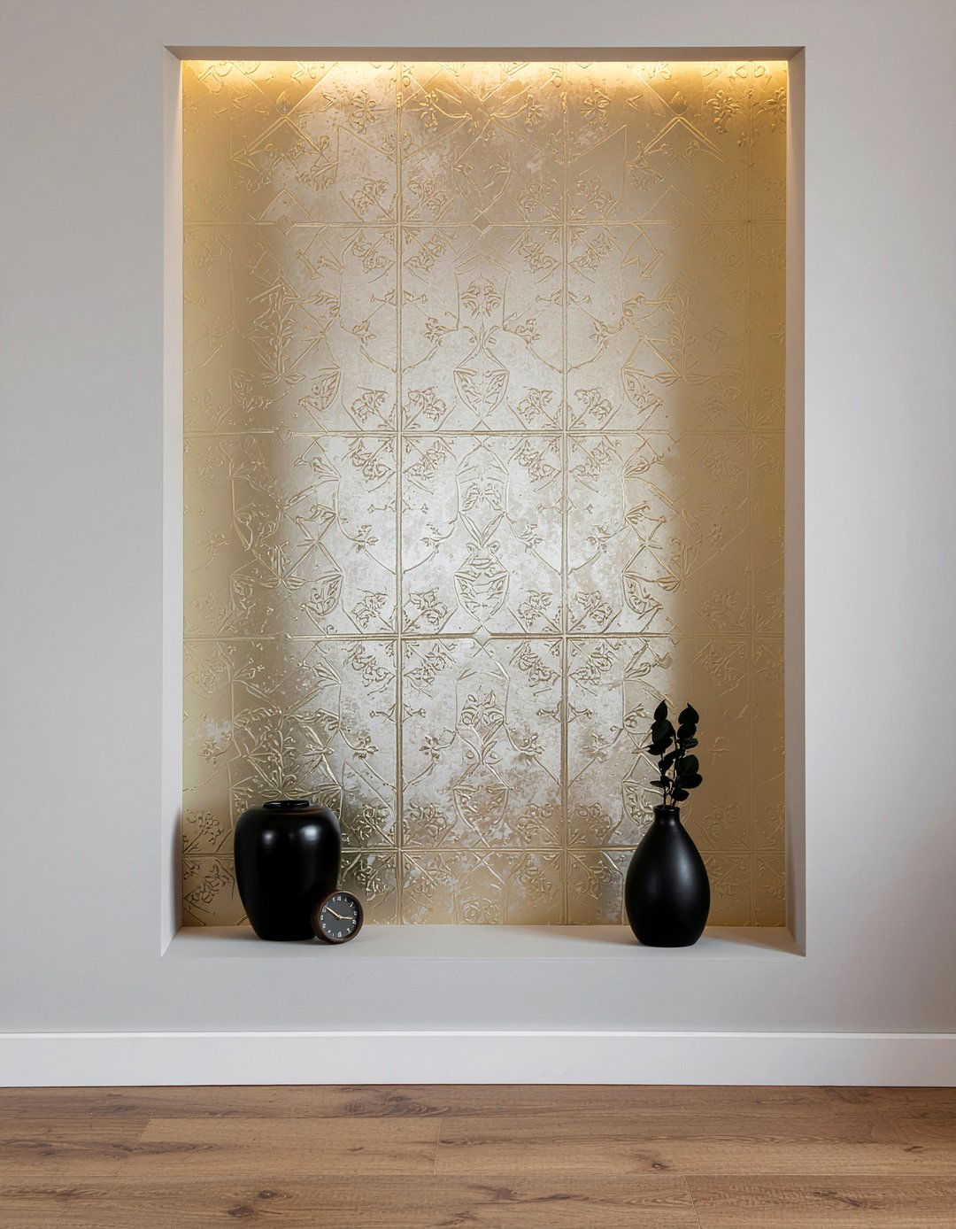 Wallpapered Wall Niche - 30 living room niche ideas