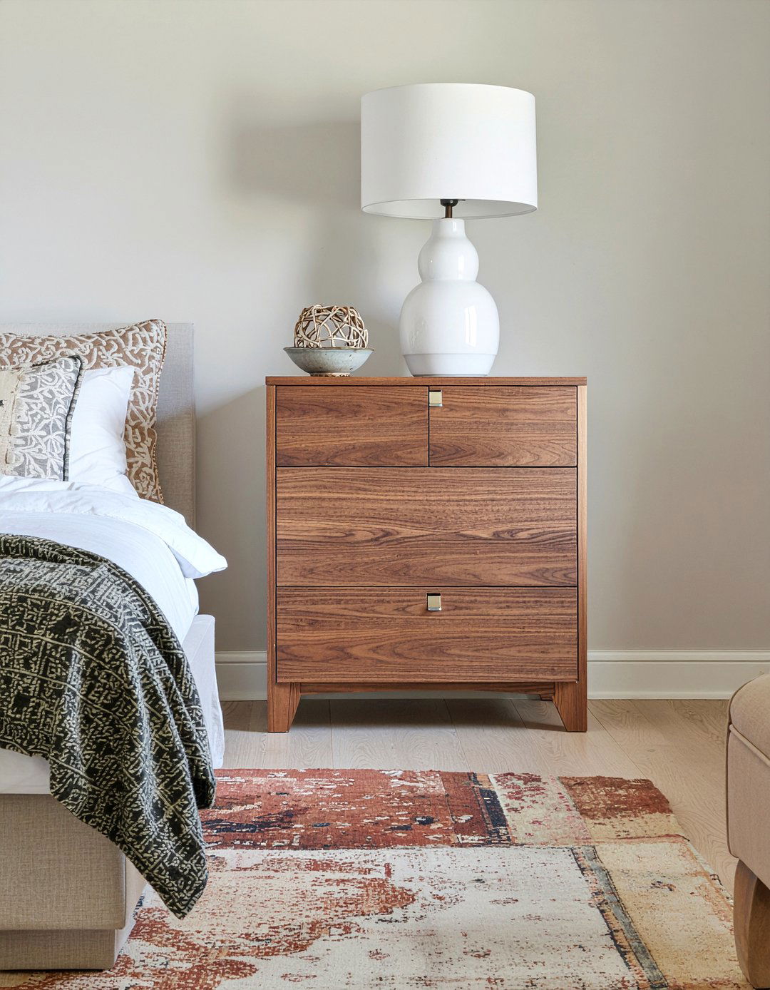 Walnut dresser - 30 warm minimalist bedroom ideas