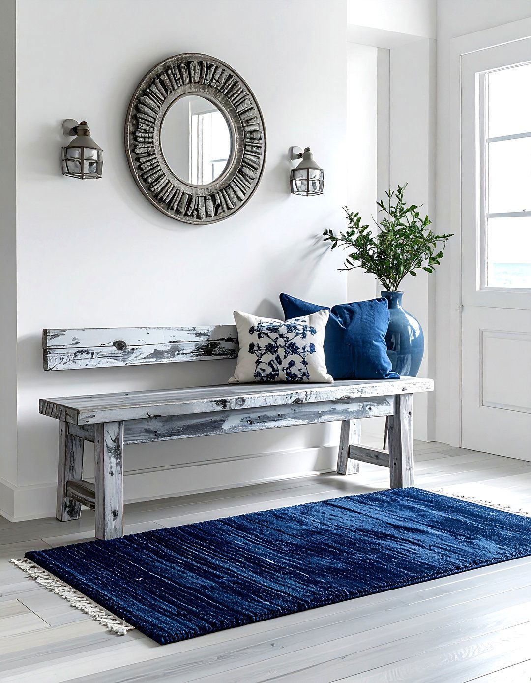 Weathered Wood Bench - 30 nautical decor ideas