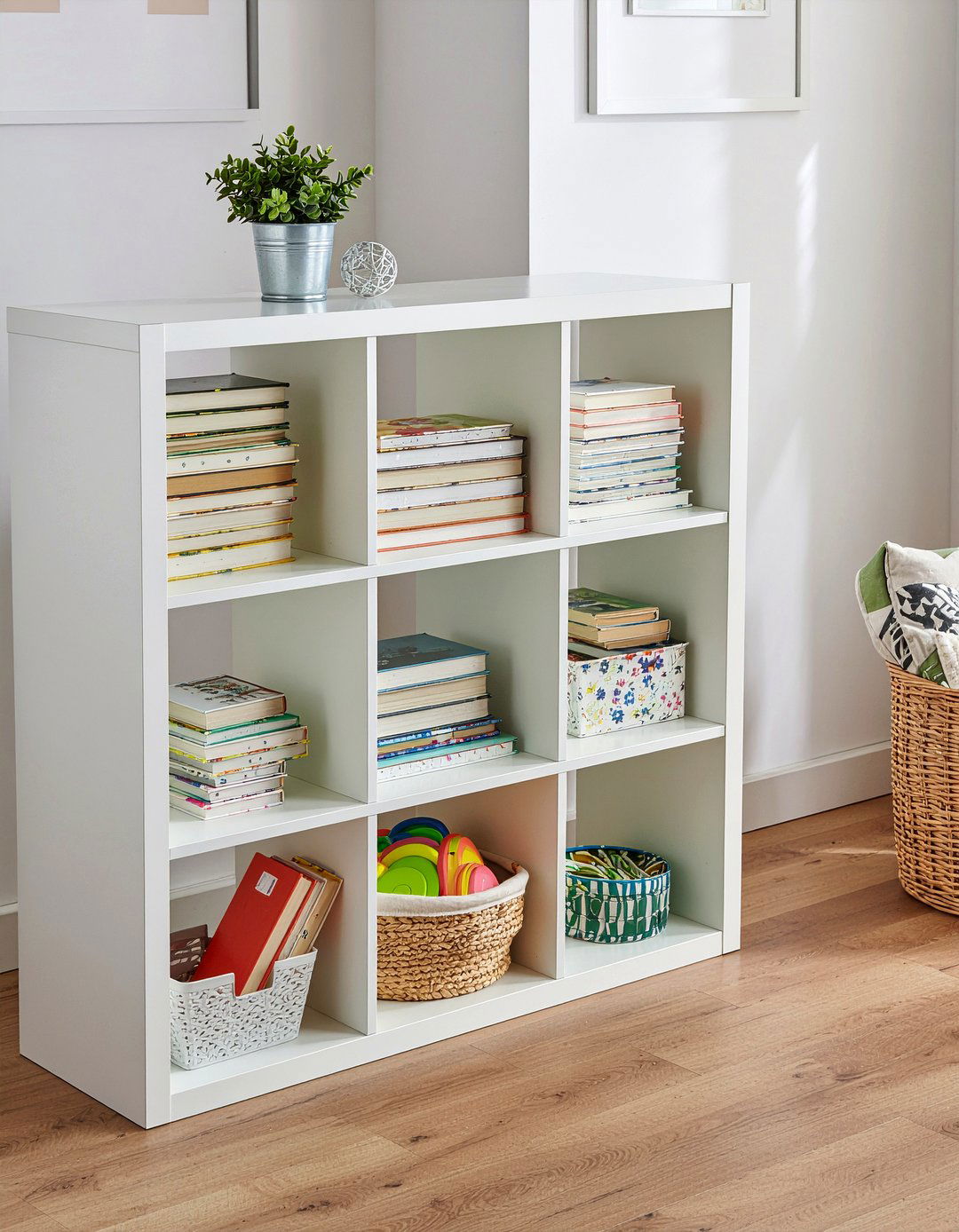 White Cube Shelf Divider - 30 living room bookshelf dividers