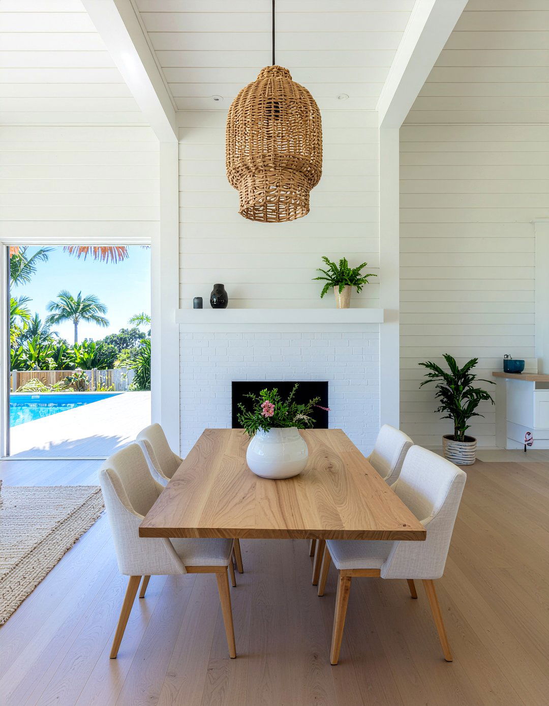 White Fireplace Dining Room - 30 firelit dining room ideas