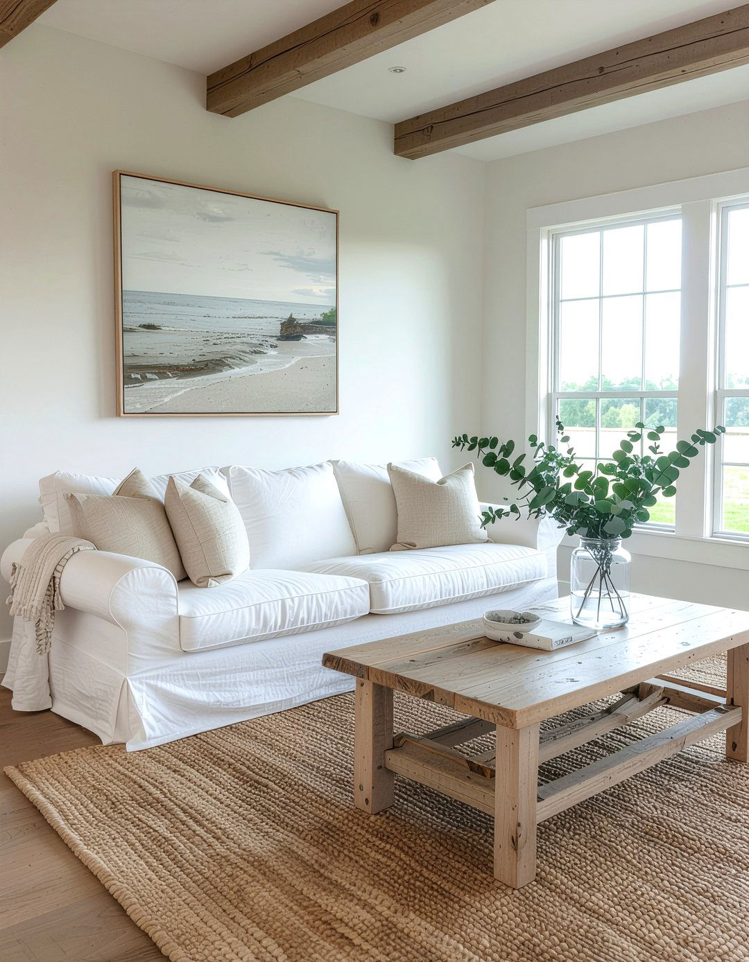 White Linen Sofa - 30 retreat living room ideas