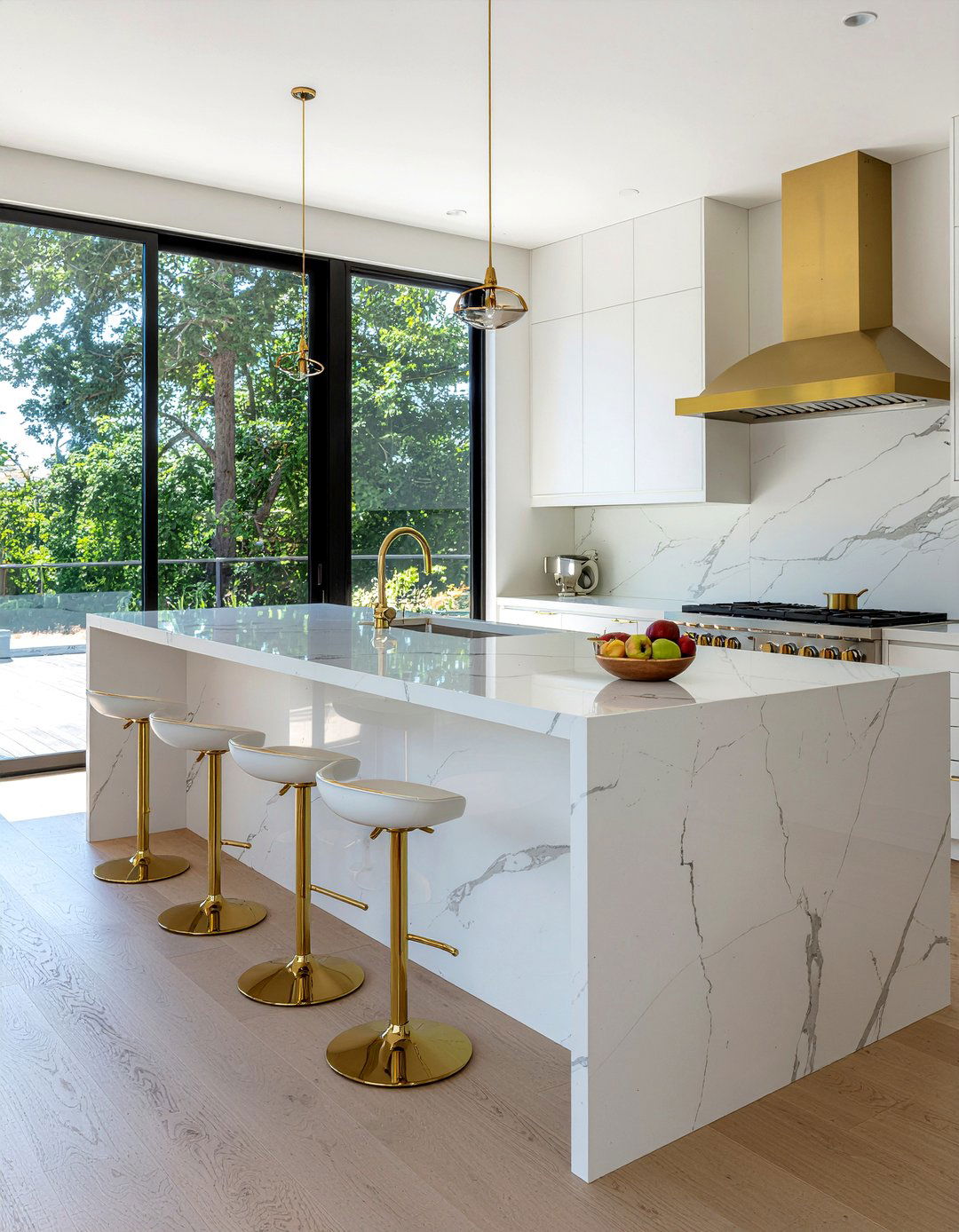 White Marble Kitchen Island - 30 glam kitchen ideas