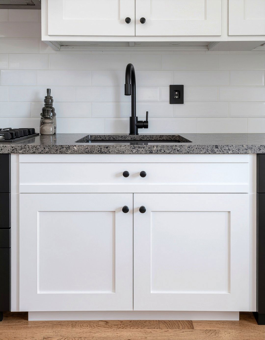 White Shaker Cabinets With Black Accents - 30 black and white kitchen ideas