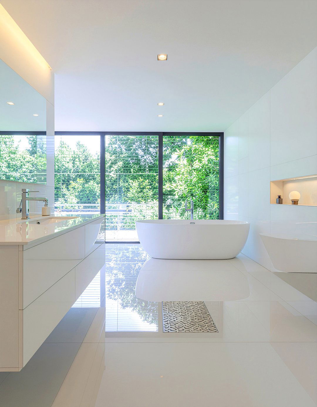 White Slab Bathroom - 30 large format tile bathroom ideas