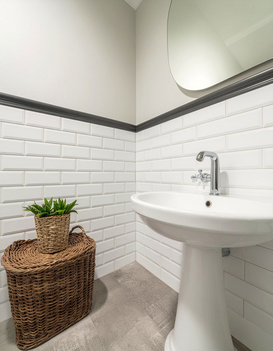 White Subway Tile - 30 narrow bathroom ideas