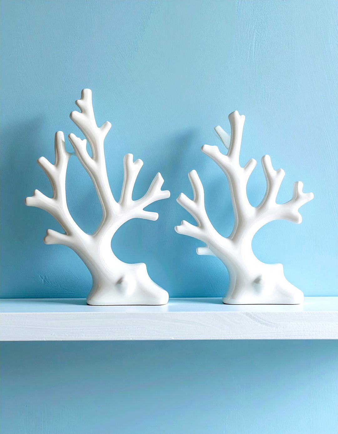 White bookend - 30 bookend ideas