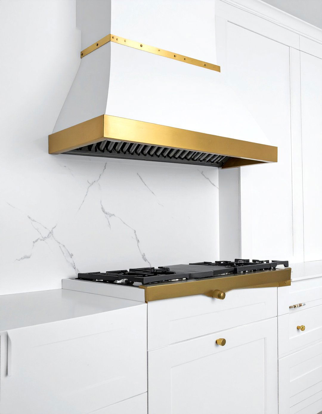 White hood brass trim - 30 white hood kitchen ideas