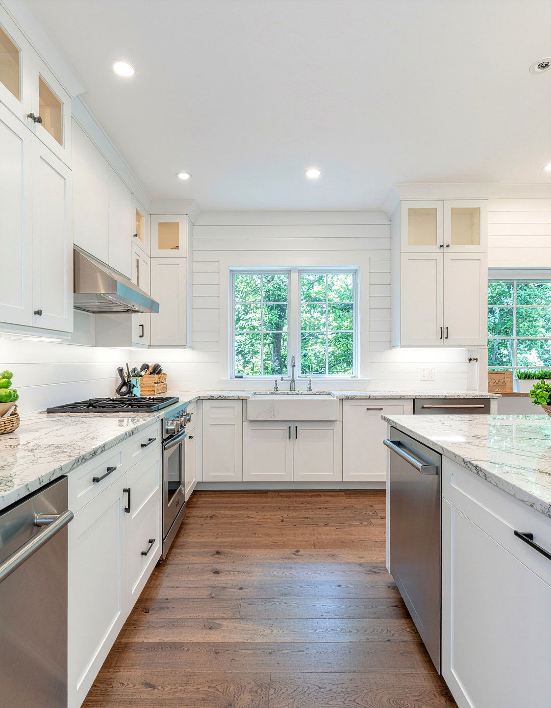 White kitchen board and batten - 30 kitchen board and batten ideas