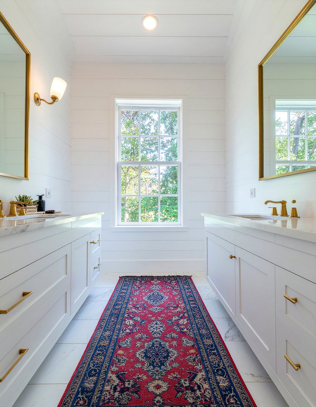 White shiplap bathroom - 30 bathroom shiplap ideas