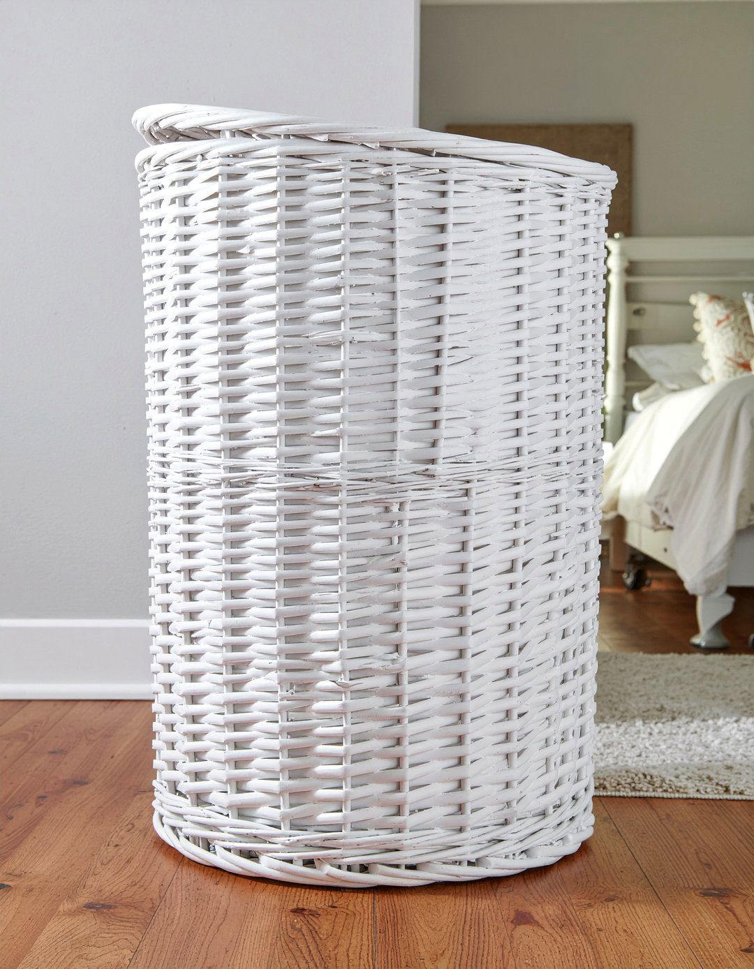 White wicker laundry hamper - 30 bedroom laundry hampers