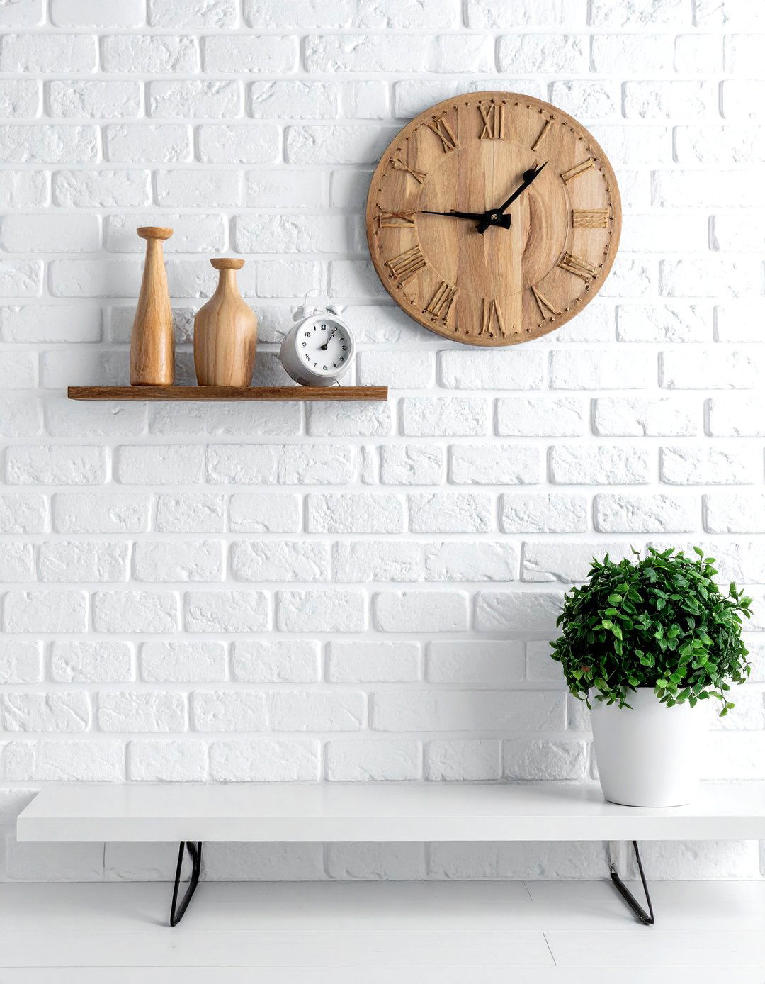 Whitewashed Brick Wall - 30 French country decor ideas