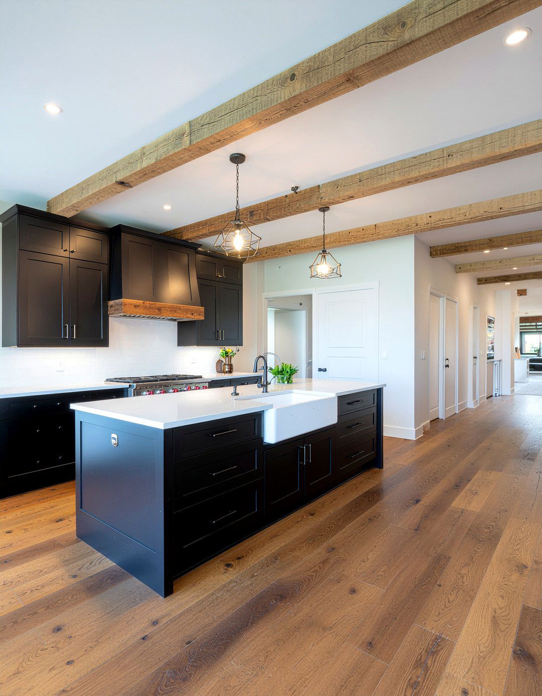 Wide Plank Oak Floors - 30 hardwood floor kitchen ideas
