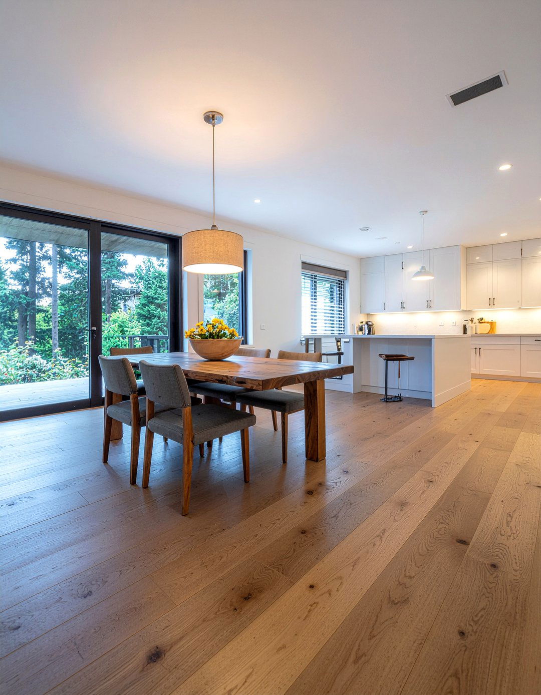 Wide Plank Wood Floors - 30 prairie dining room ideas