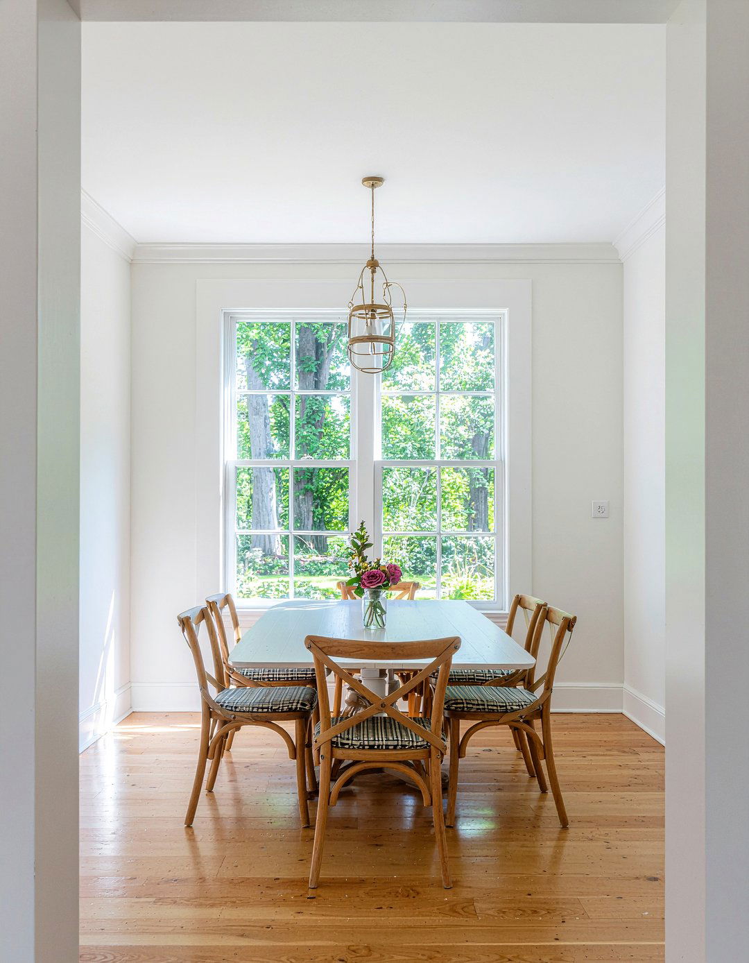 Window Pane Mirror Dining Wall - 30 dining room mirror ideas