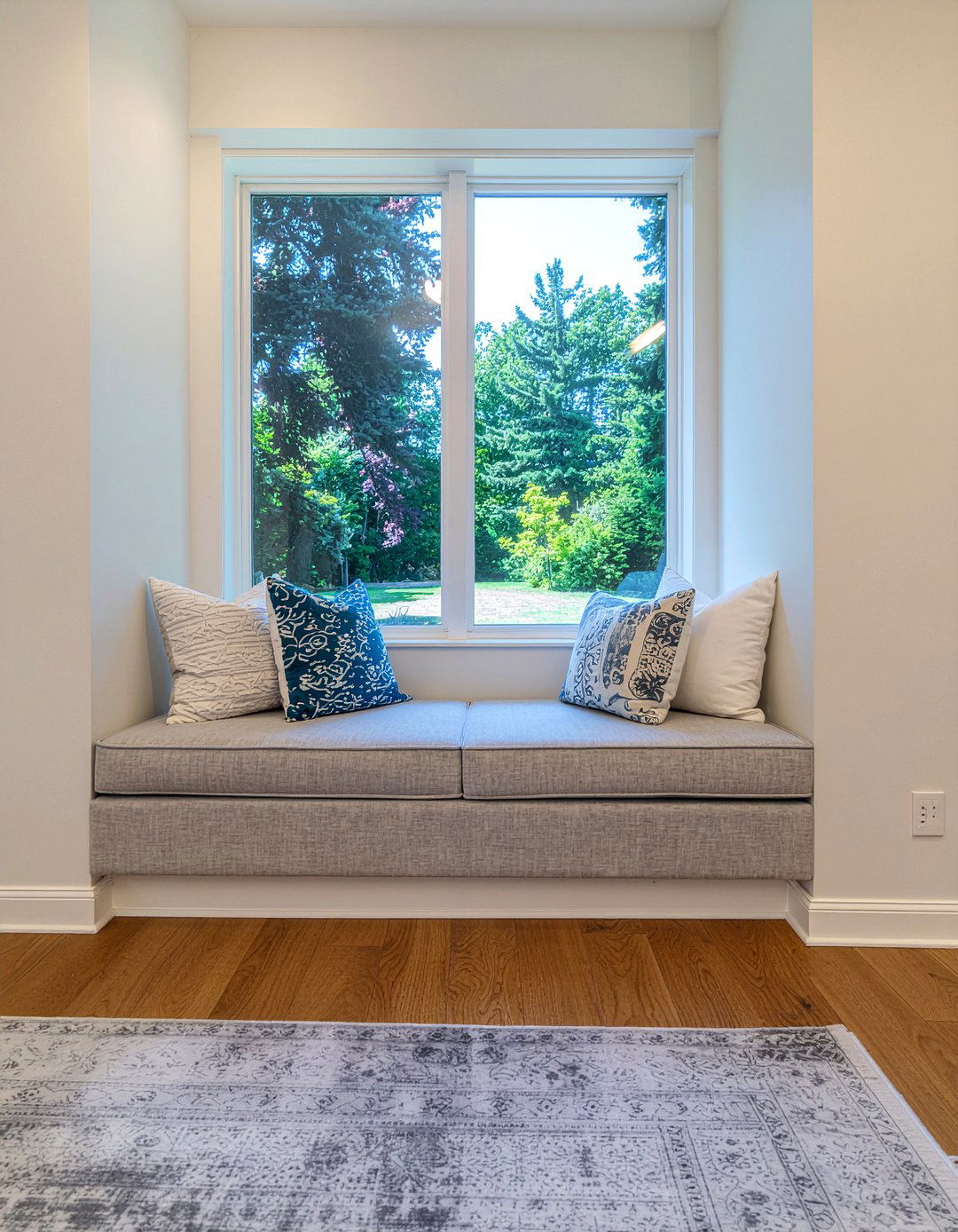 Window seat living room - 30 relaxation living room ideas