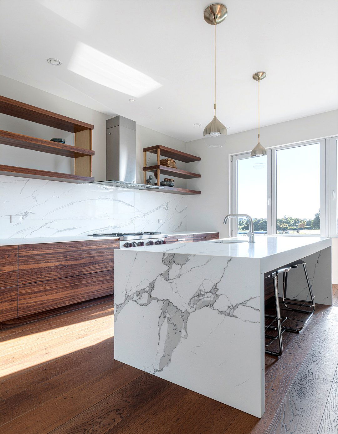 Wood And Marble Kitchen - 30 kitchen material mixing ideas