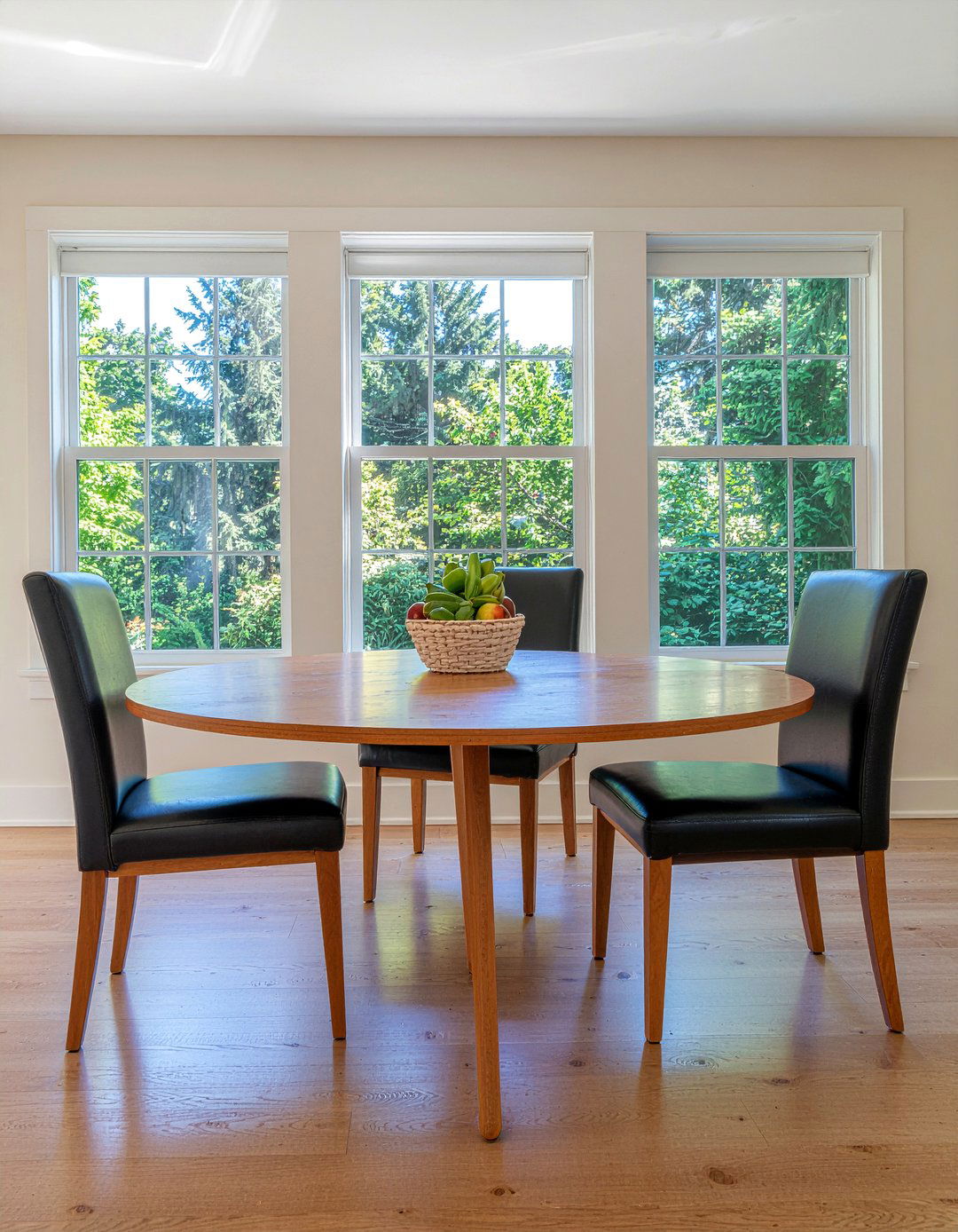 Wood Frame Leather Dining Chairs - 30 leather dining chair ideas