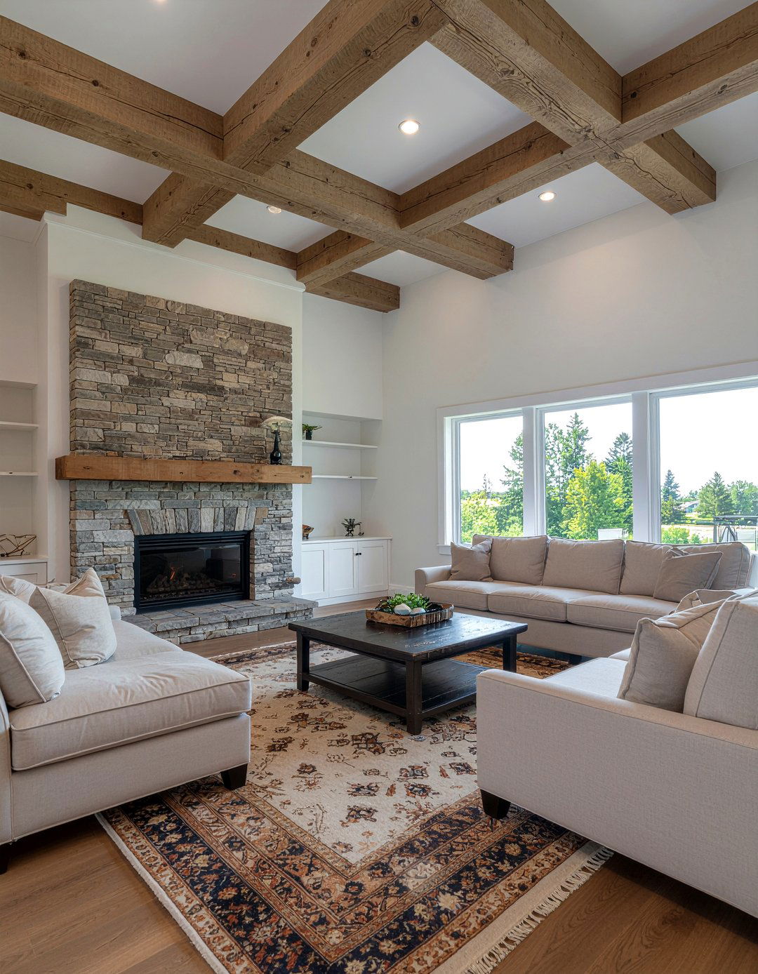 Wood beam ceiling - 30 living room statement ceiling ideas