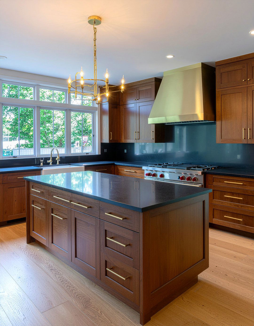 Wood cabinets gold hardware - 30 gold accent kitchen ideas