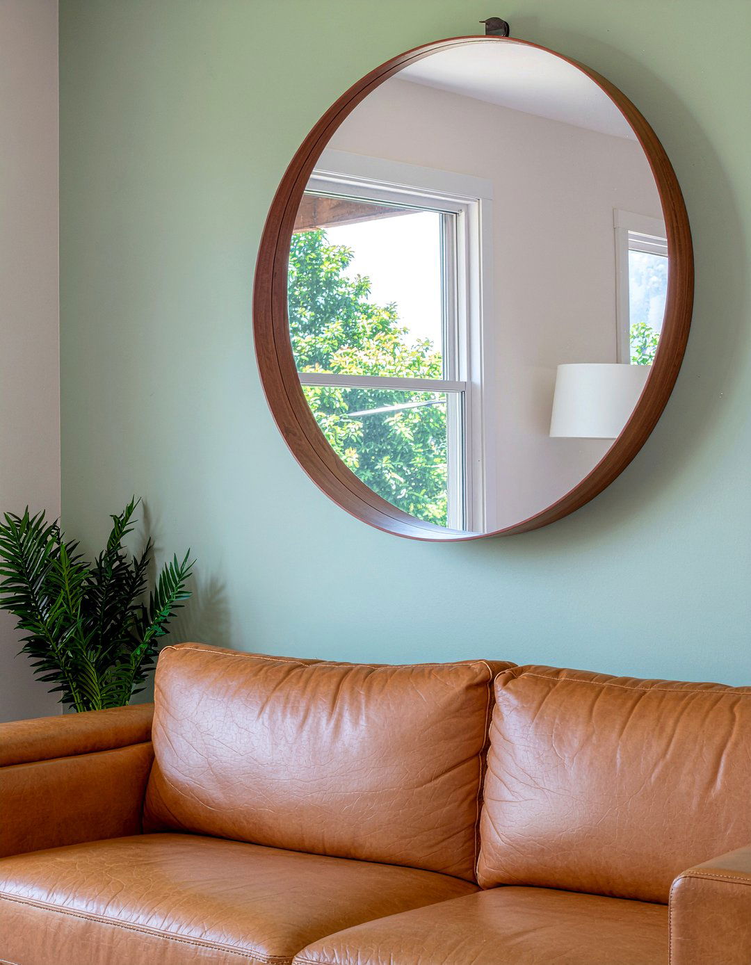 Wood frame round mirror - 30 living room mirrors