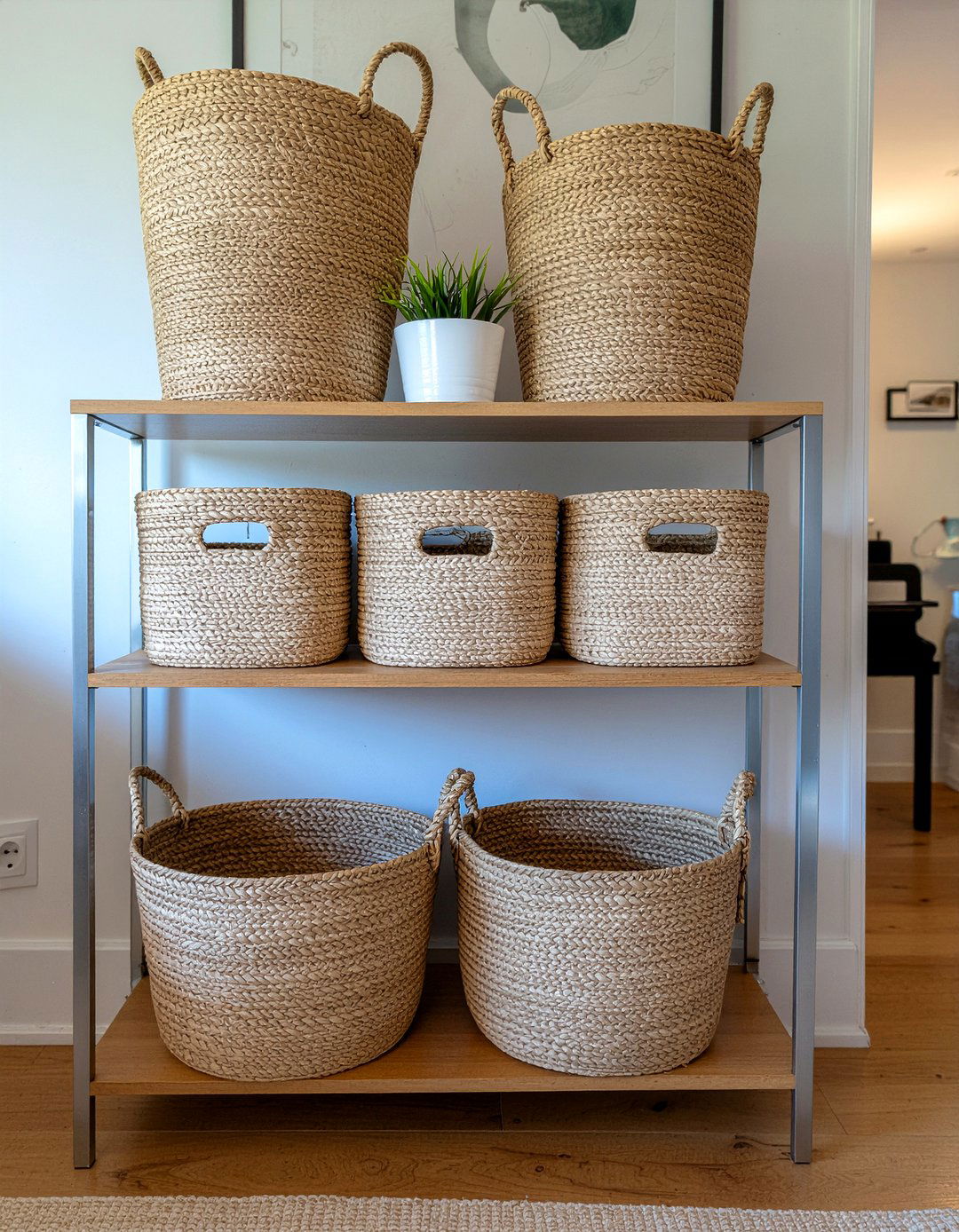 Woven Basket Storage - 30 budget dining room ideas