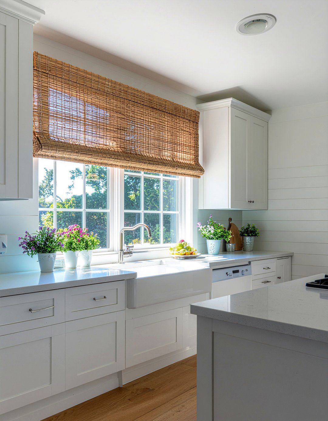 Woven Wood Shades Kitchen - 30 kitchen window ideas