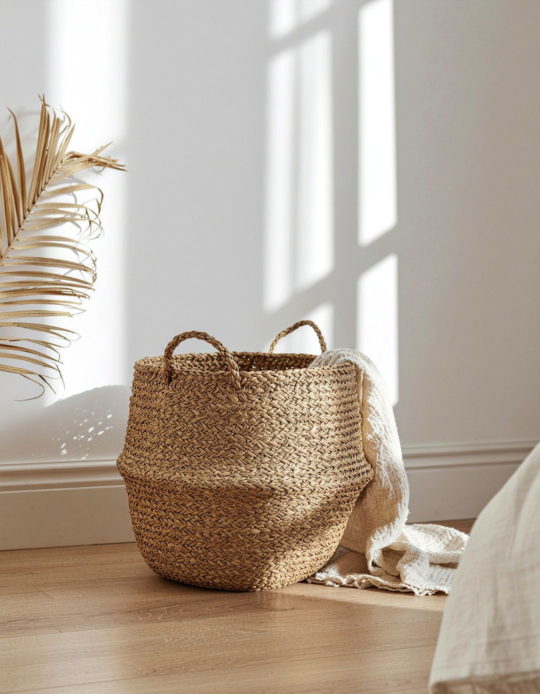 Woven seagrass laundry hamper - 30 bedroom laundry hampers