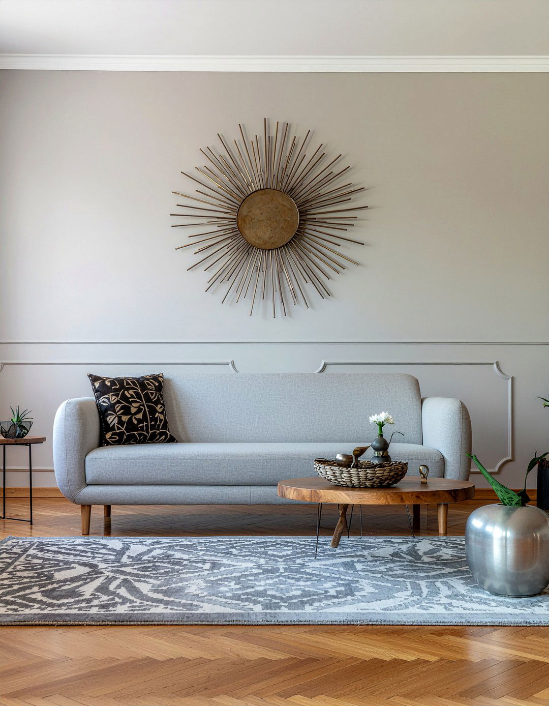 Wrought iron wall art - 30 metal accent living room ideas