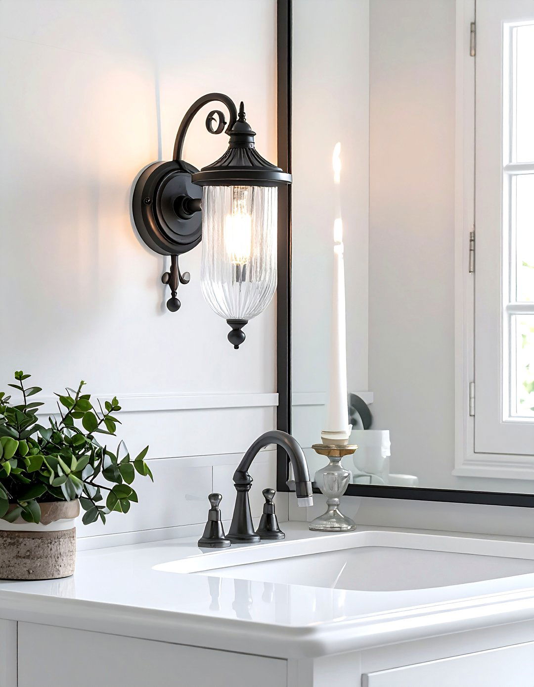 Wrought iron wall sconce - 30 Spanish bathroom ideas