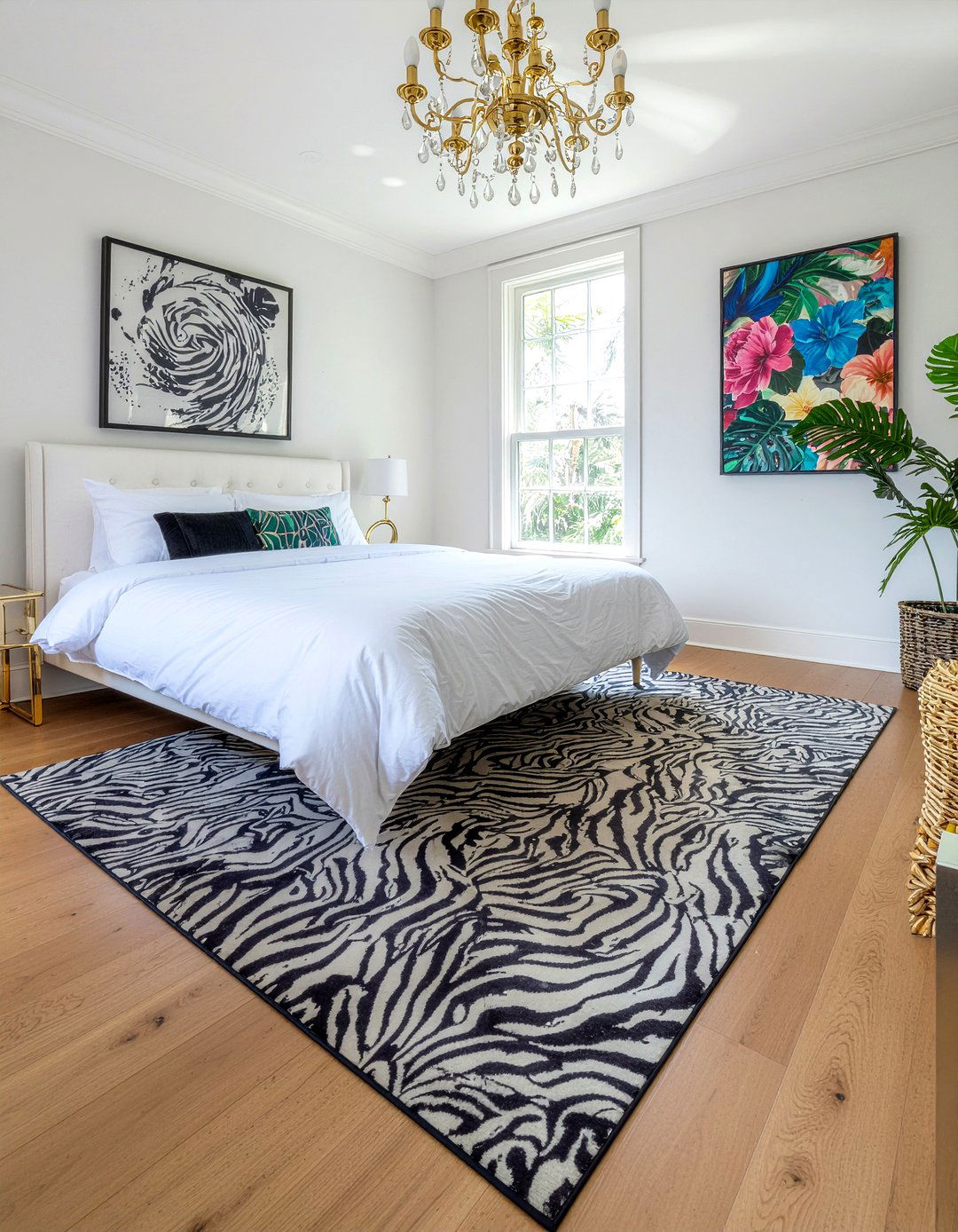 Zebra Print Rug - 30 Hollywood regency bedroom ideas
