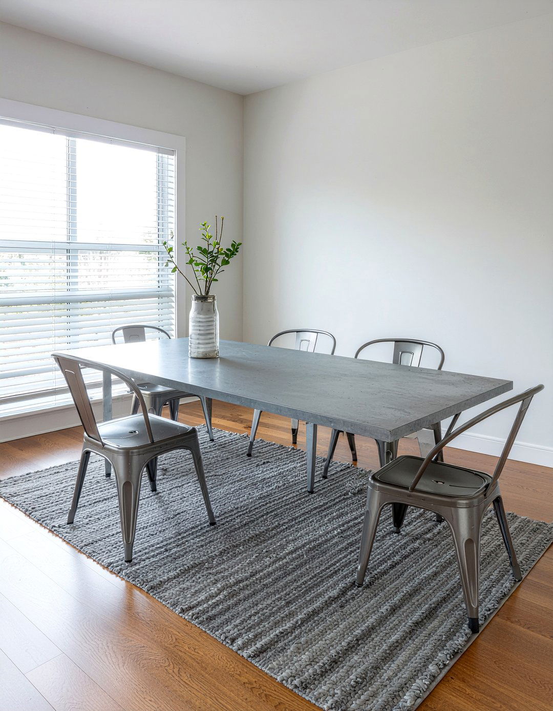 Zinc Top Table - 30 metal dining room ideas