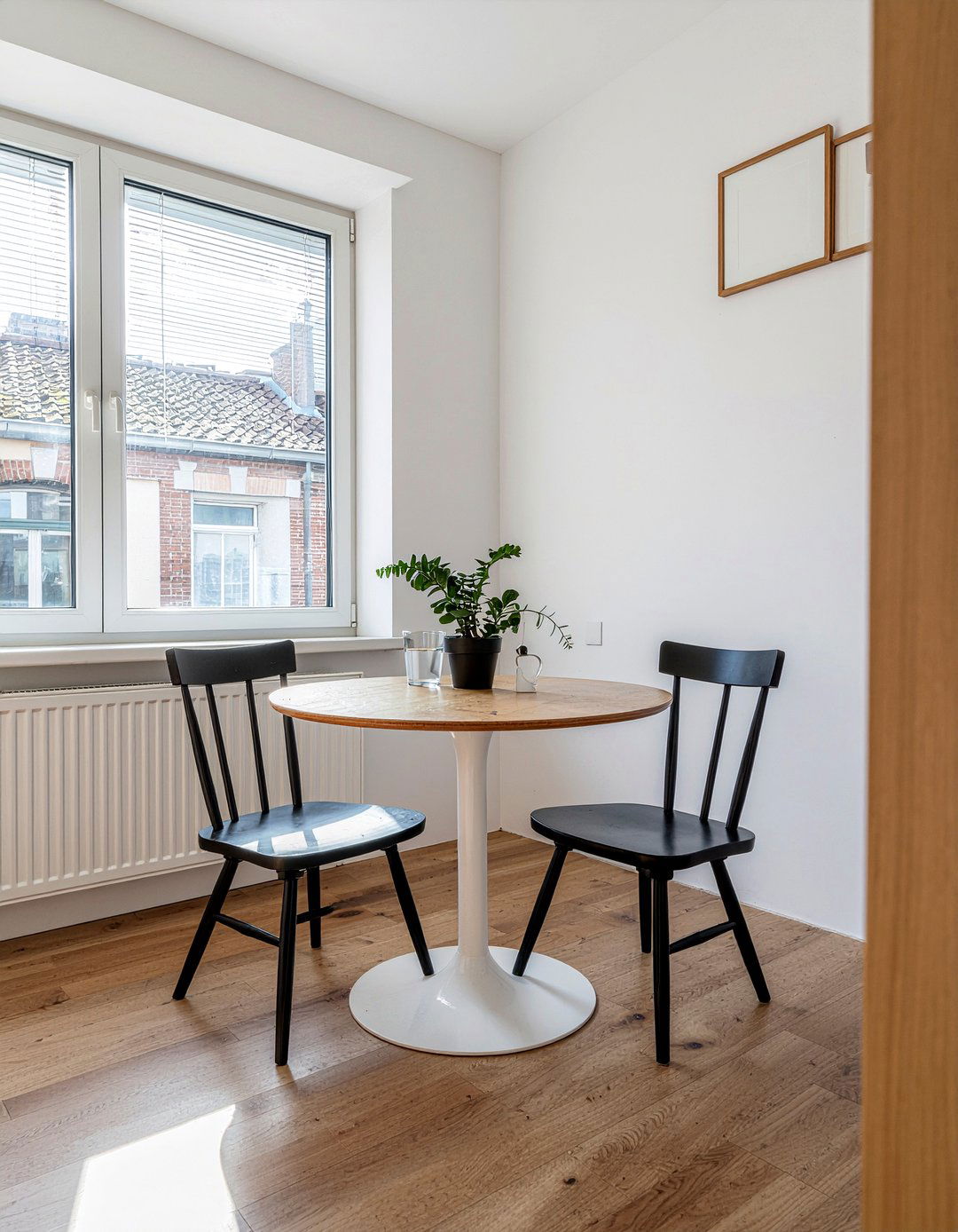 small apartment dining nook - 30 studio apartment living room ideas